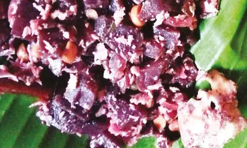 బీట్ రూట్ ఫ్రై లో ఎలుక తల.. షాకైన బంధువులు