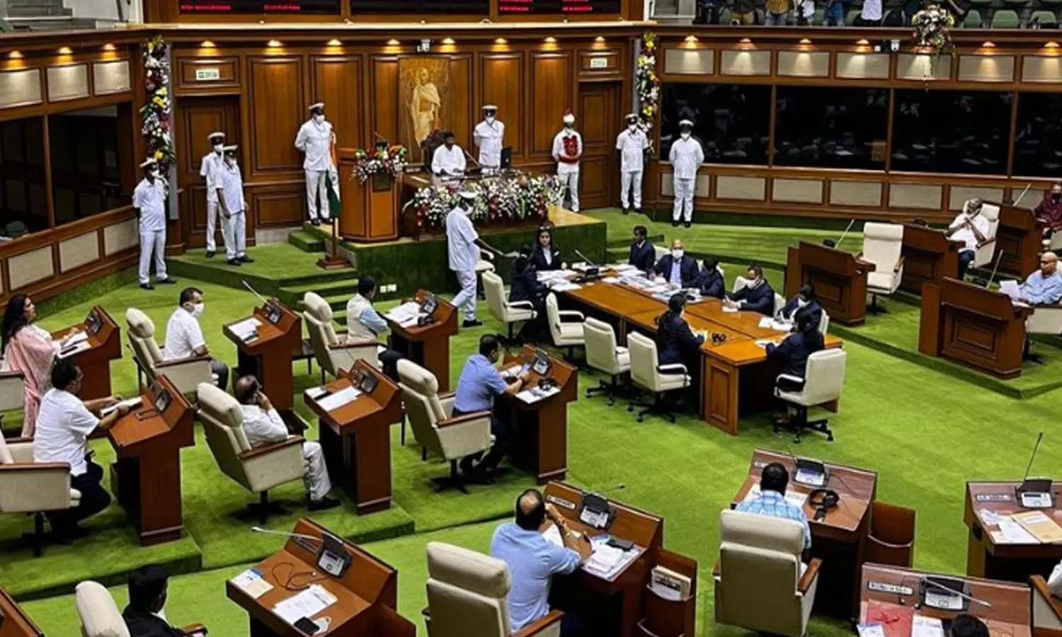 బీజేపీలో కాంగ్రెస్ విలీనానికి ఓకే