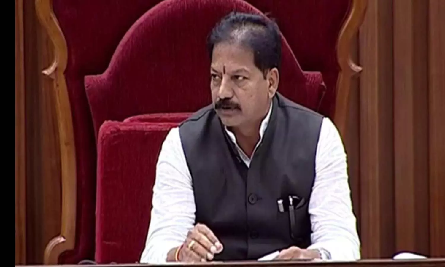 డిప్యూటీ స్పీకర్ గా కోన రాజీనామా