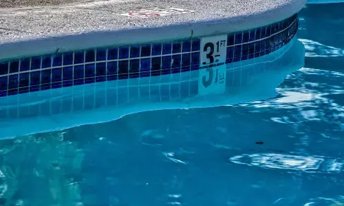 హైదరాబాద్ లో 26 సంవత్సరాల వ్యక్తి ప్రాణం తీసిన స్విమ్మింగ్ పూల్