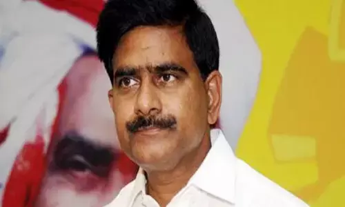 బెజవాడలో ఉద్రిక్తం.. పోలీసుల అదుపులో దేవినేని ఉమ