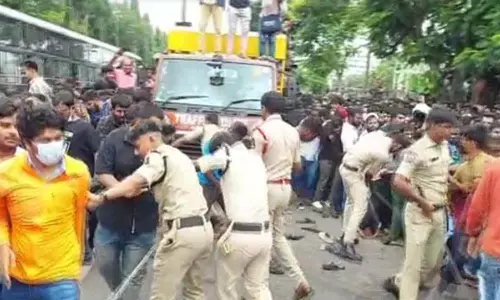 హెచ్‌సీఏ పై పోలీసులు సీరియస్