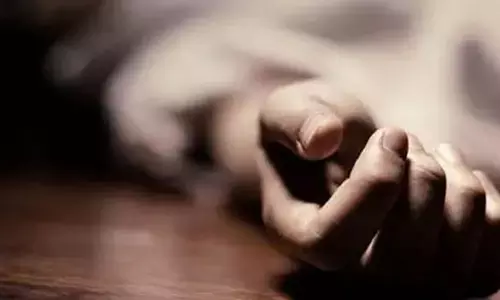ఏడాదిన్నరగా ఇంట్లోనే మృతదేహం.. సంచలన రేపిన ఘటన