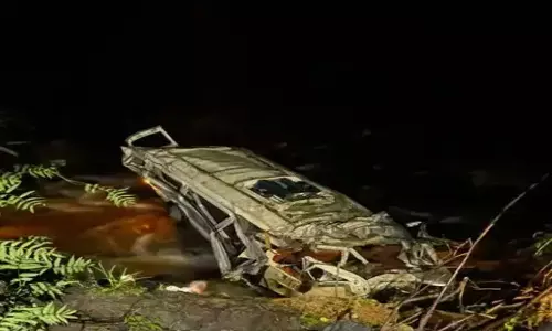 ఘోర  రోడ్డు ప్రమాదం... ఏడుగురి మృతి