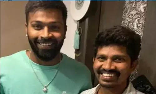 రామ్ చరణ్ ఇంటికి టీమ్ ఇండియా క్రికెటర్లు