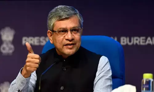 విశాఖపట్నం విషయంలో వదంతులను నమ్మొద్దంటున్న కేంద్ర మంత్రి