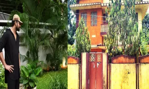 మొగల్తూరులో ప్రభాస్... లక్షమందికి భోజనాలు