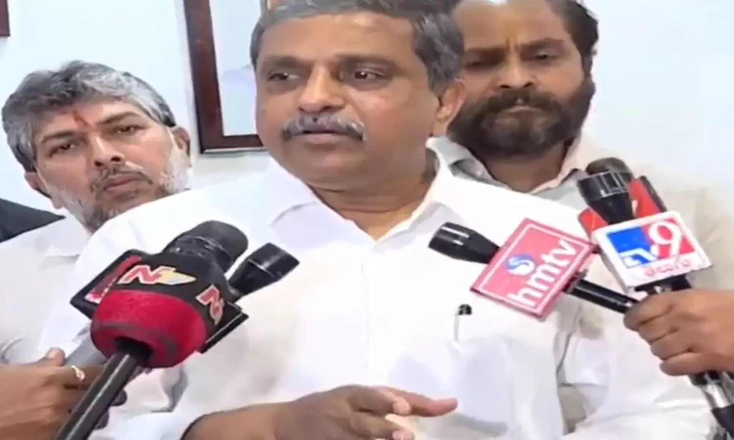 హరీశ్ రావు కామెంట్స్ కు సజ్జల కౌంటర్