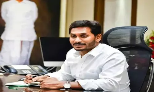అందుకే వీరు దూరంగా ఉన్నారా?