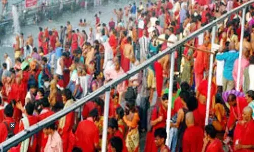 bhavani deeksha,  today,  indrakiladri, vijayawada