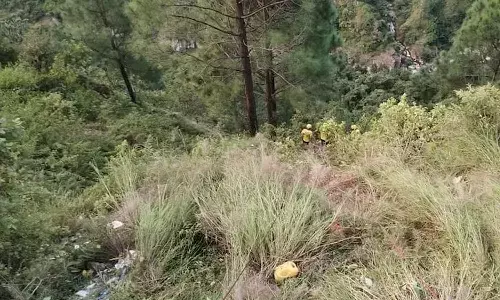 ఉత్తరాఖండ్ లో ఘోర రోడ్డు ప్రమాదం.. 25 మంది మృతి