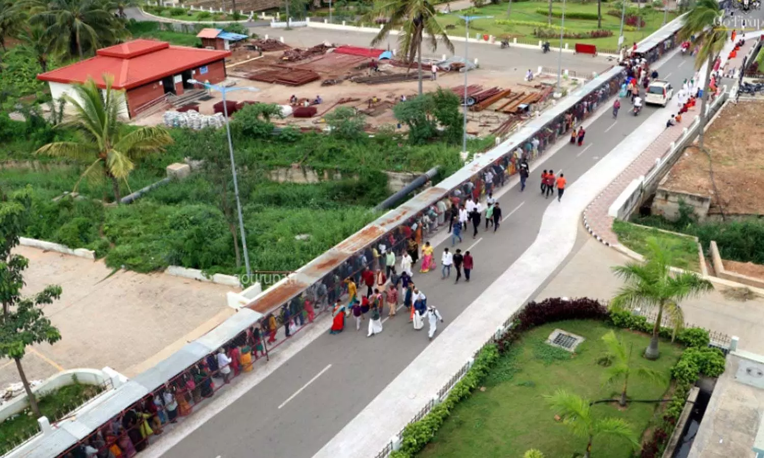 rush, divotees, tirumala rush, divotees, tirumala