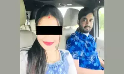 మంత్రి, ఎమ్మెల్యేల నగ్న వీడియోలు.. ఆమె స్టేట్ రాజకీయాలనే కుదిపేస్తోంది