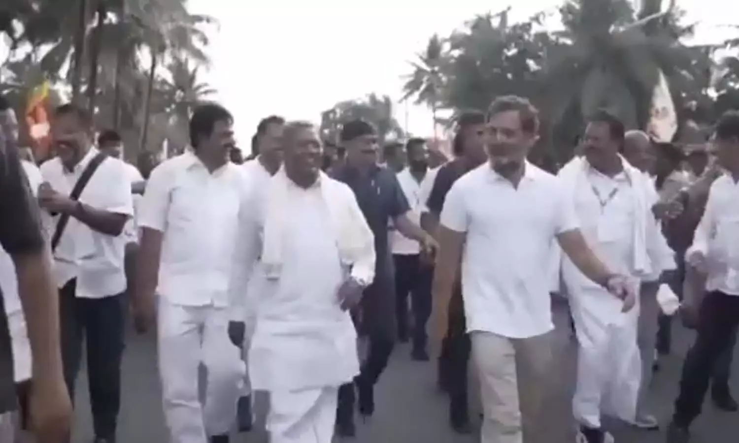 900 కి.మీ దాటిన రాహుల్ యాత్ర 900 కి.మీ దాటిన రాహుల్ యాత్ర