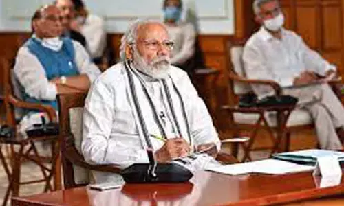 రైల్వే ఉద్యోగులకు కేంద్రం గుడ్ న్యూస్