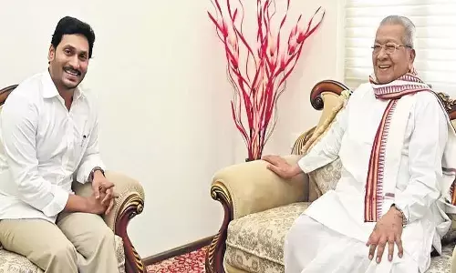 గవర్నర్ తో జగన్ భేటీ.. అందుకేనా?