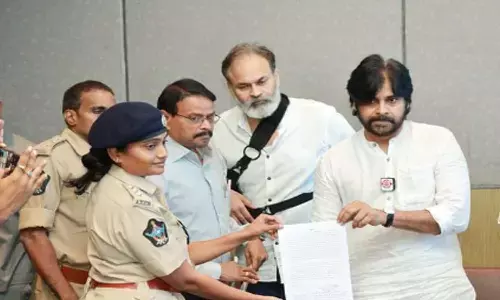 చల్ల గాలి కోసం.. పవన్ ట్వీట్