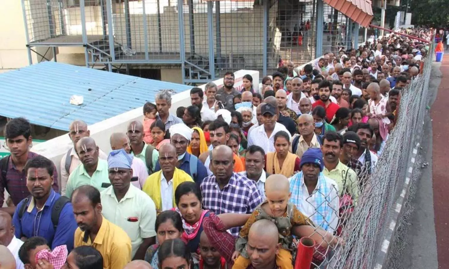 rush, divotees, tirumala