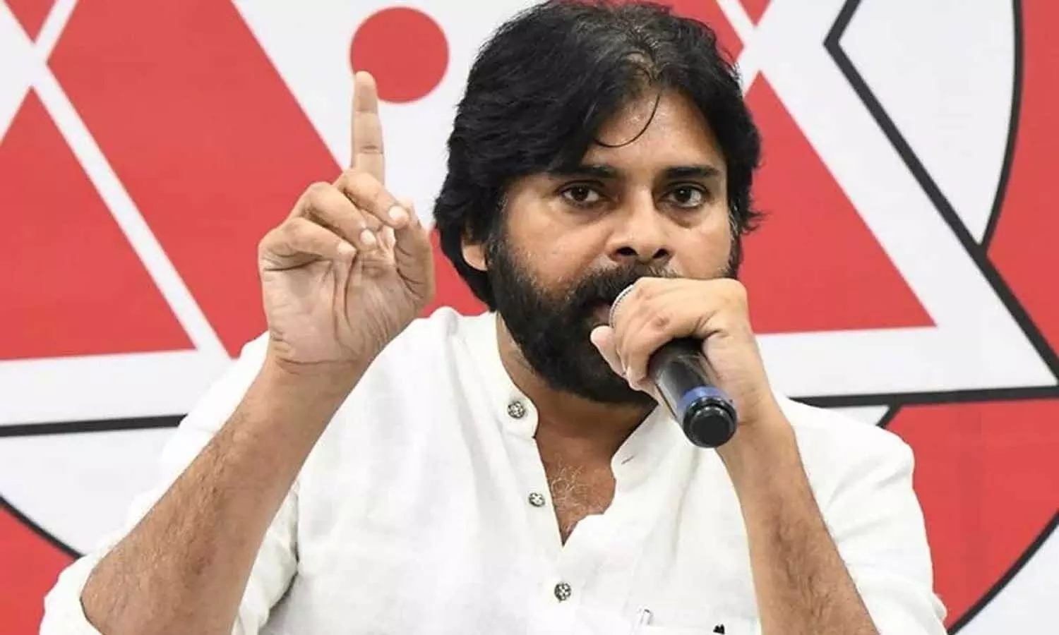 కందుకూరు ఘటనపై పవన్ దిగ్భ్రాంతి