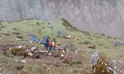 accident, kedarnadh,  helicopter