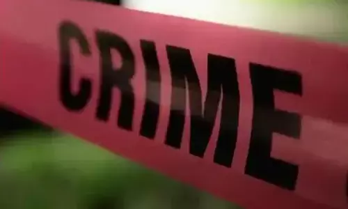 man kills his brother by beat, extra marital affair