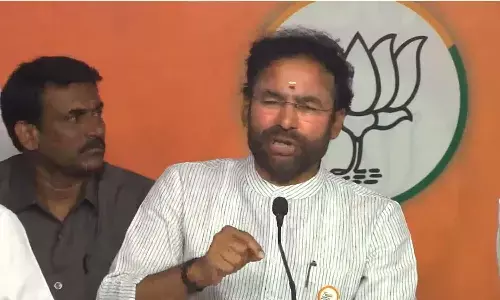 ఫలితాల వెల్లడిపై బీజేపీ సీరియస్.. కేంద్రమంత్రి ఫోన్