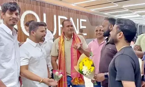 కోమటిరెడ్డికి షోకాజ్ నోటీసులు