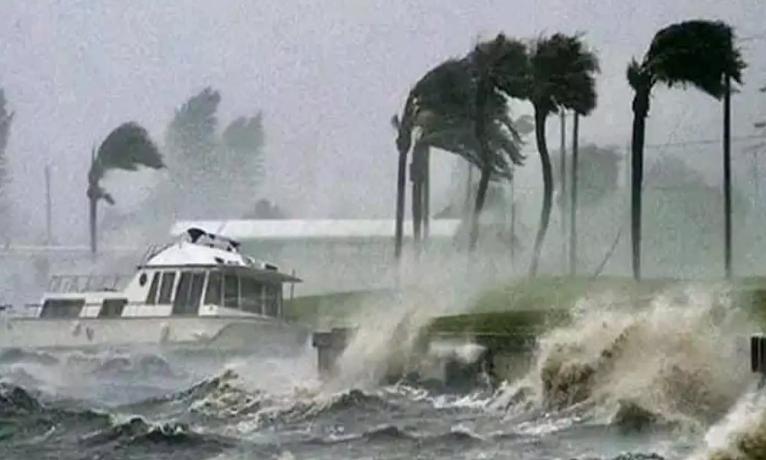 సిత్రాంగ్ తో చితికిపోయిన బంగ్లాదేశ్