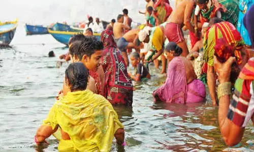 కార్తీకమాసం తొలి రోజు కావడంతో?