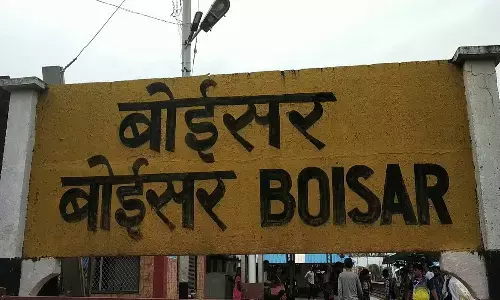 రసాయన కర్మాగారంలో భారీ పేలుడు.. గాల్లోకి ఎగిరిన ప్లాంట్‌ పైకప్పు