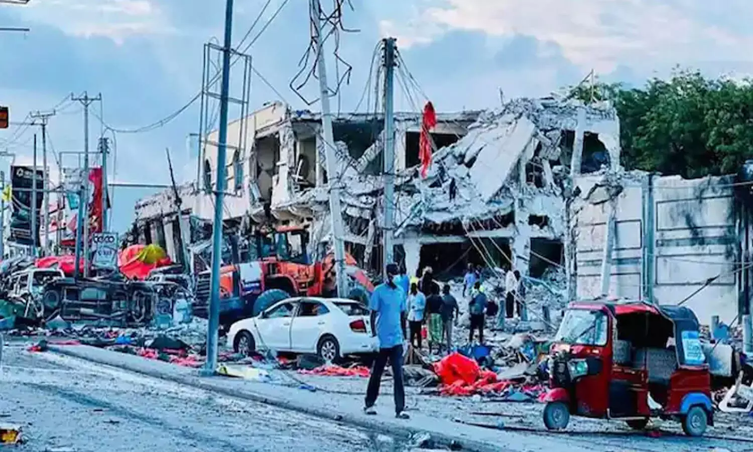 somalia car bomb blasts, somalia twin blasts, mogadishu