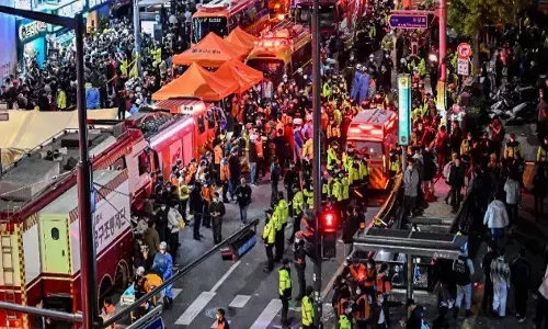 దక్షిణకొరియాలో విషాదం.. 150 మంది మృతి