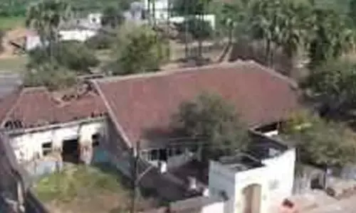 ఇప్పటంలో మళ్లీ కూల్చివేతలు