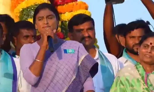 వైఎస్ షర్మిల @ 3000 కి.మీ