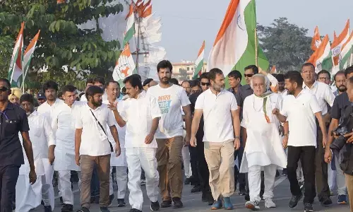 నేడు 25 కి.మీ రాహుల్ పాదయాత్ర