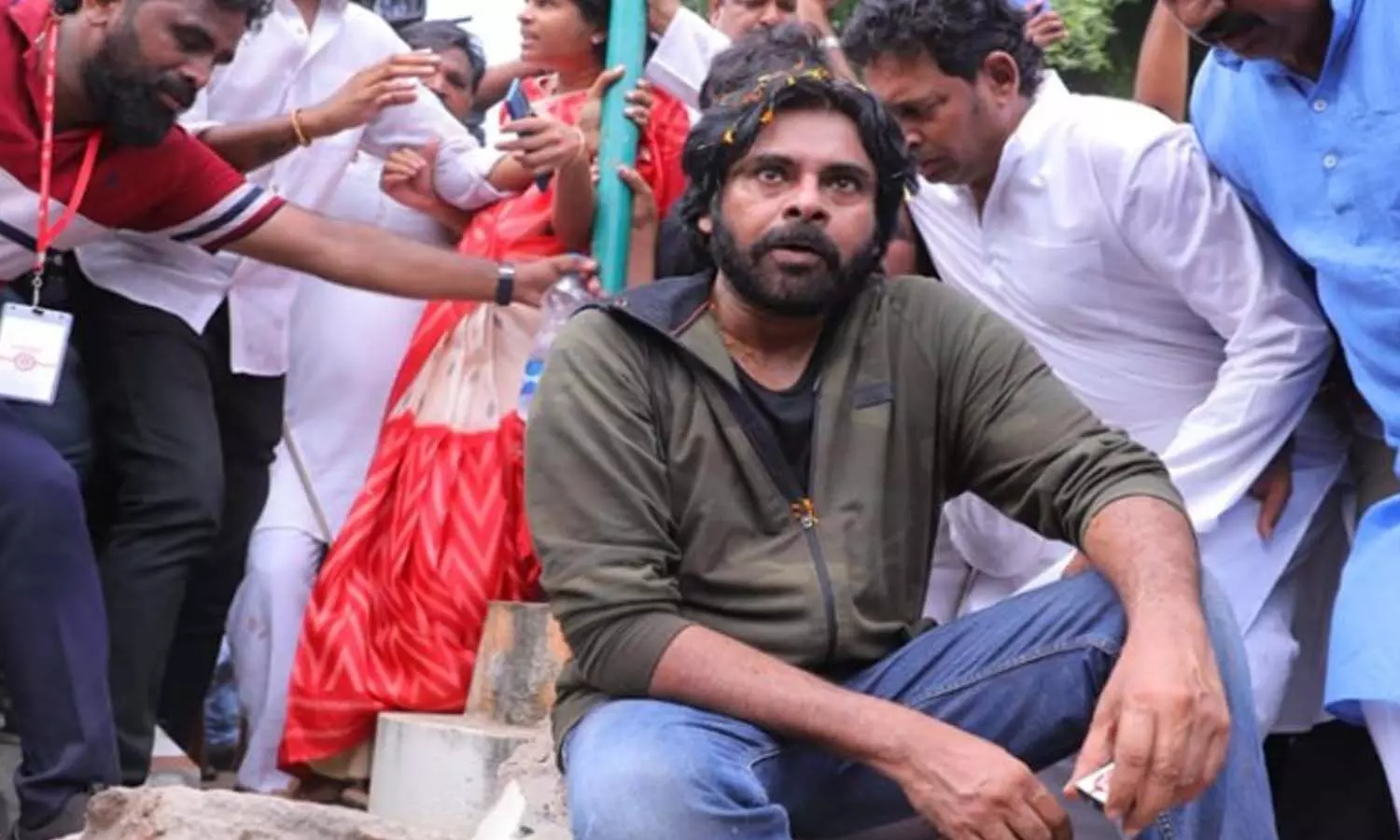 నాయకుడా? కథానాయకుడా?