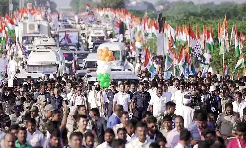 రాహుల్ కు భలే గిఫ్ట్ ఇచ్చారే?