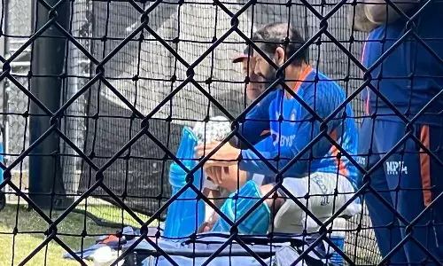 సెమీస్ కు ముందు భారత్ కు షాక్