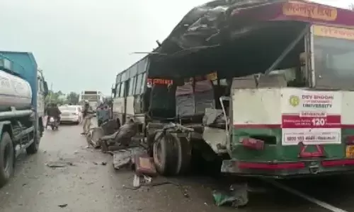kashmir bus accident