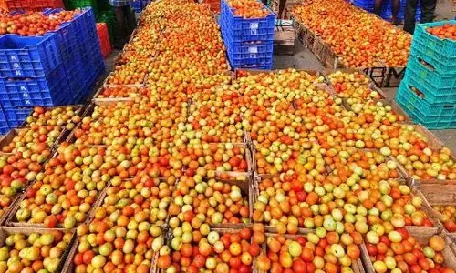 అక్కడ రూపాయి.. ఇక్కడ ఇరవై