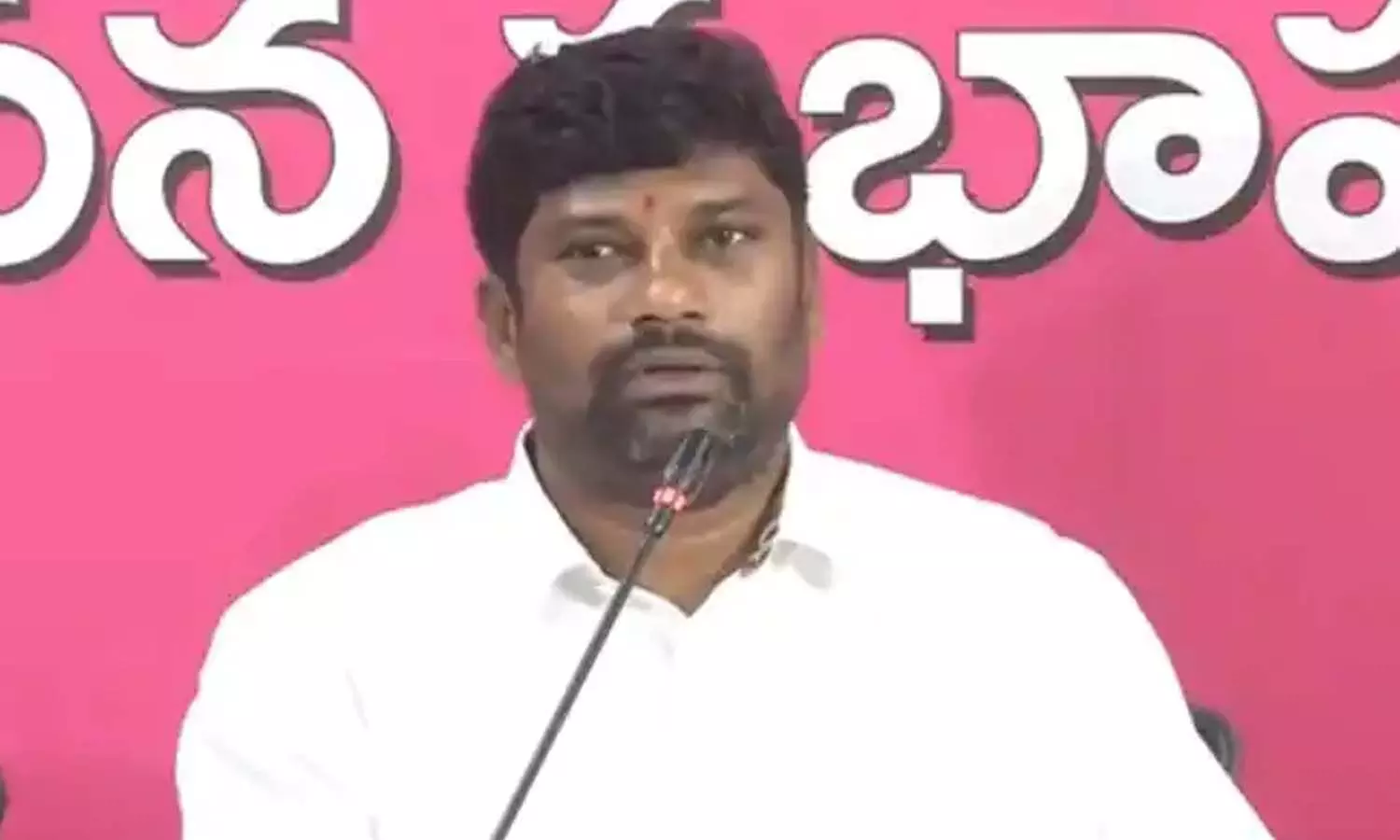 షర్మిల నోటికి ఎంతొస్తే అంత మాట్లాడతారా?