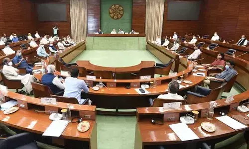 ప్రత్యేకహోదాపై ప్రయివేటు బిల్లు పెడతాం