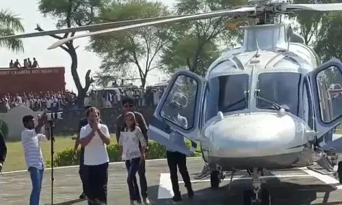 చిన్నారుల్లో ఆనందాన్ని నింపిన రాహుల్