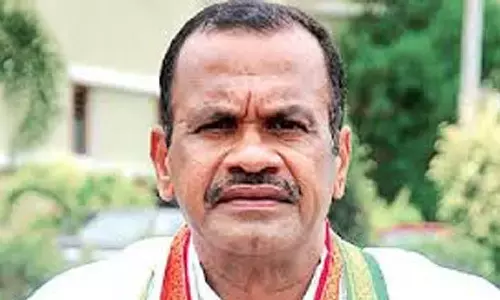 నన్ను చంపుతామంటున్నారు : కోమటిరెడ్డి