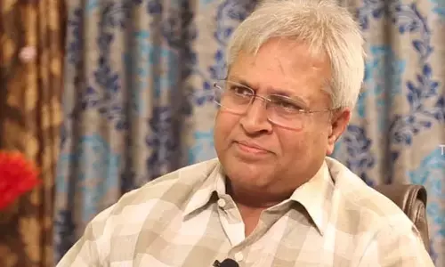 ఉండవల్లి వెంటపడుతూనే ఉంటారా?