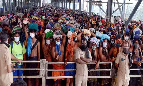 శబరిమలలో ఆహారం.. నీరు దొరక్క?