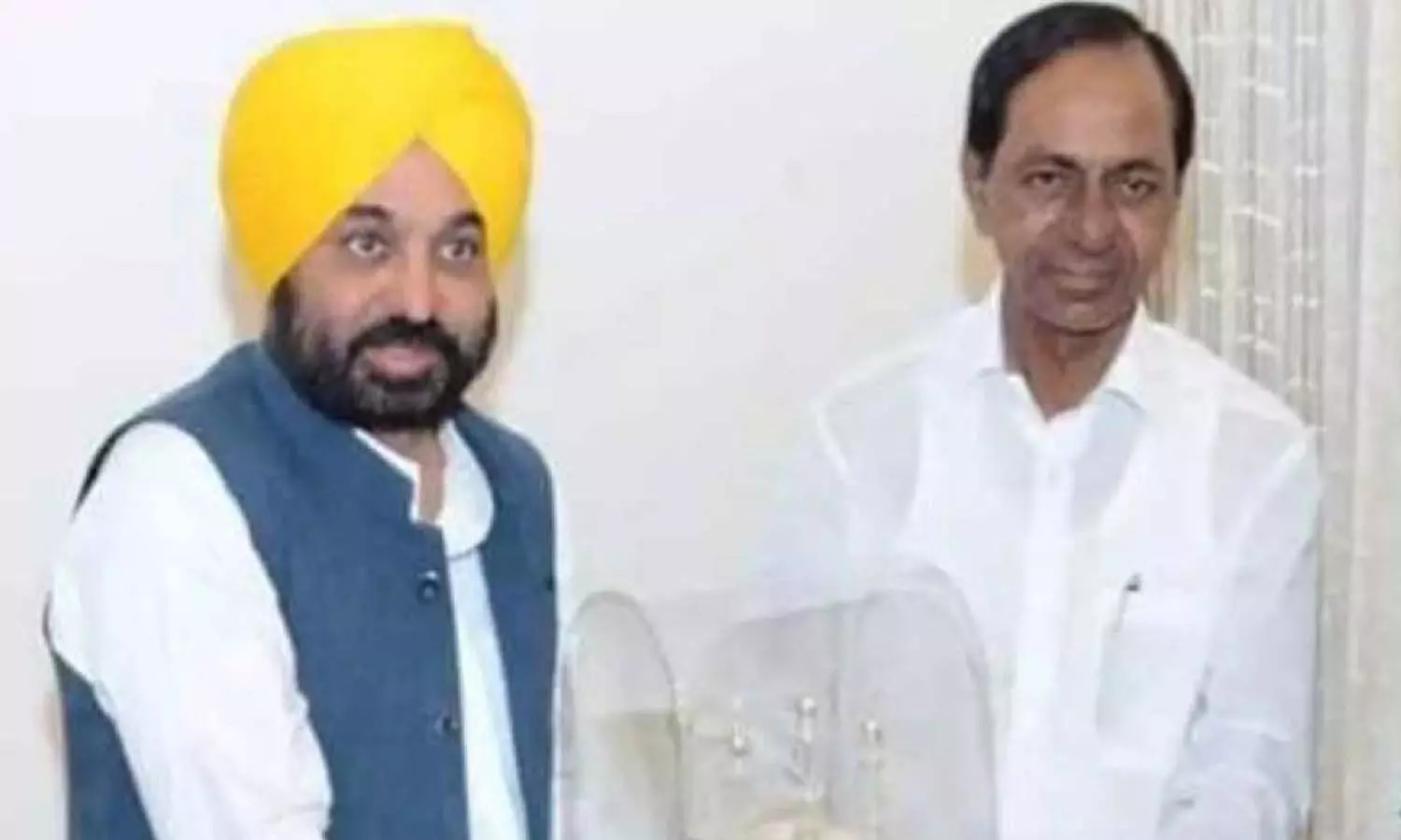 కేసీఆర్‌తో పంజాబ్ సీఎం భగవంత్ భేటీ