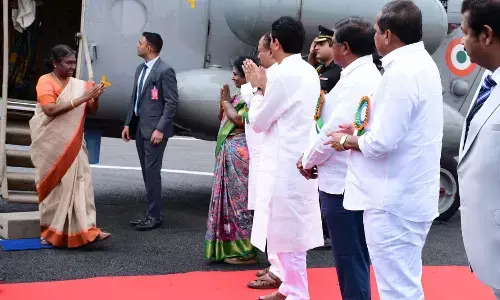 ద్రౌపది ముర్ముకు ఘన స్వాగతం