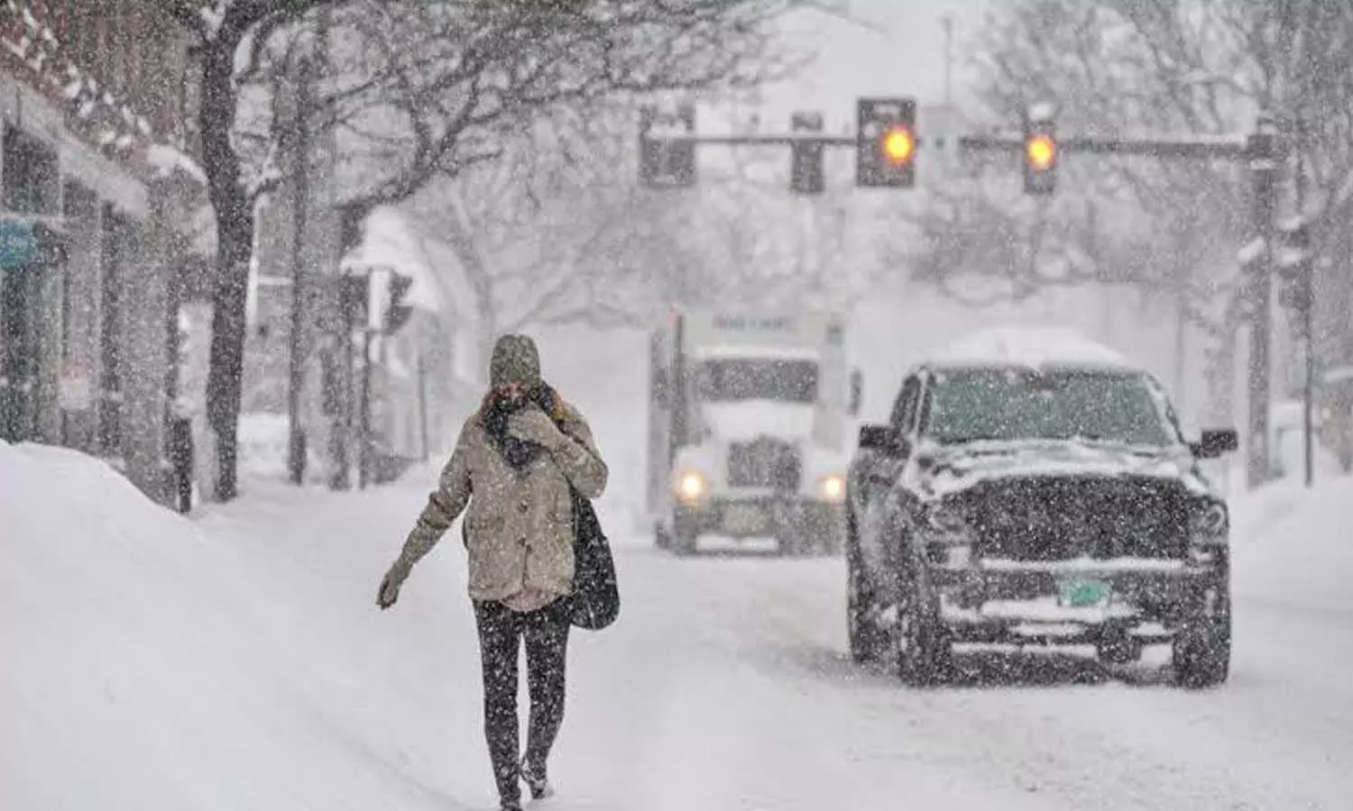 snow, 60 people died, america