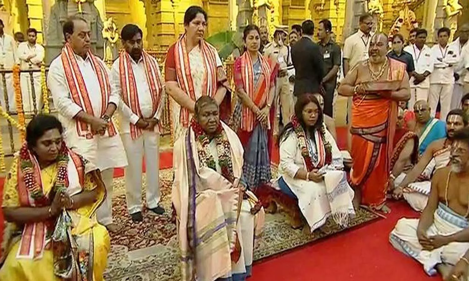 యాదాద్రిలో  ద్రౌపది ముర్ము